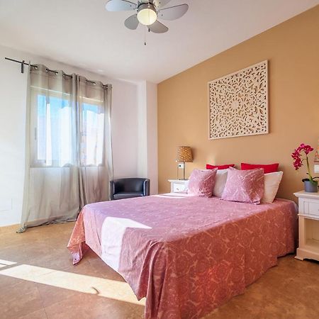 Apartamentos Madrid Torrevieja Ngoại thất bức ảnh