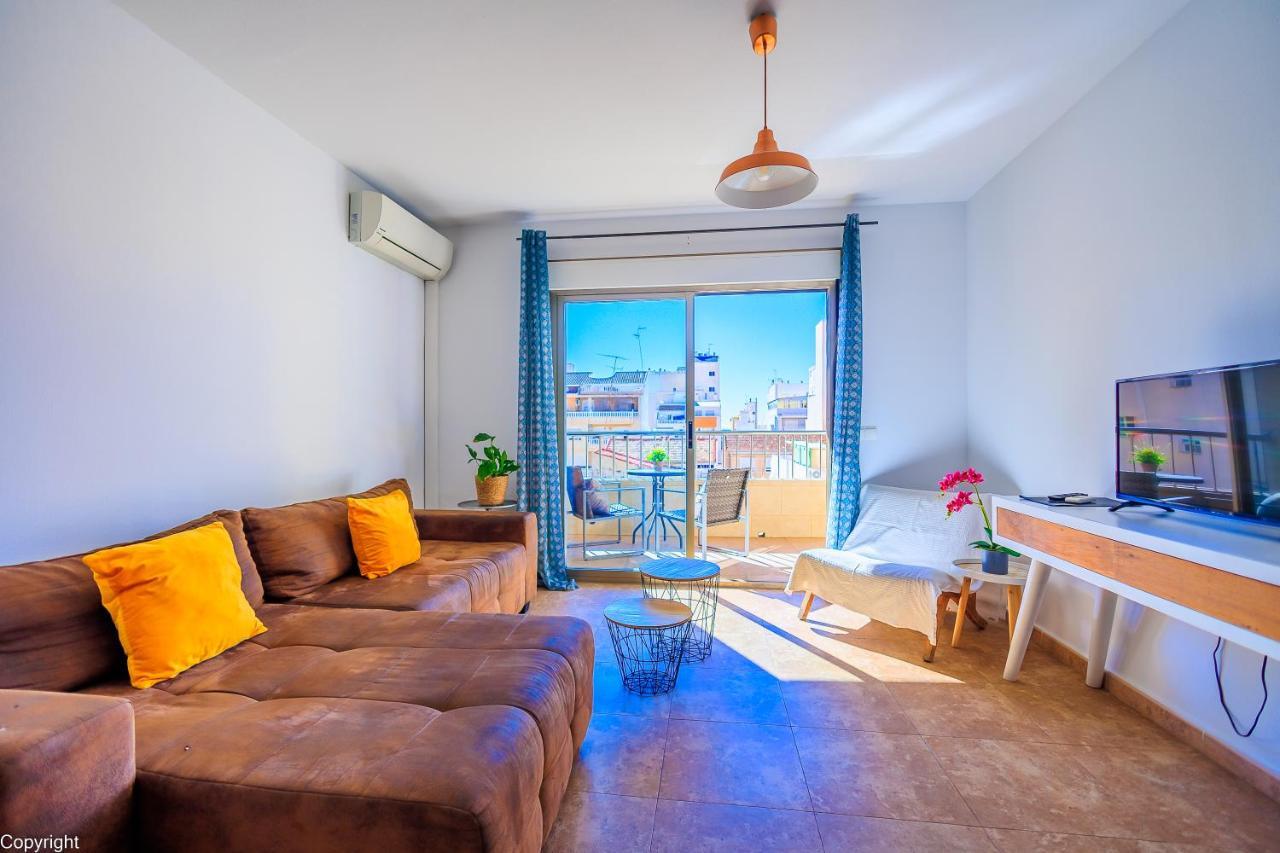 Apartamentos Madrid Torrevieja Ngoại thất bức ảnh
