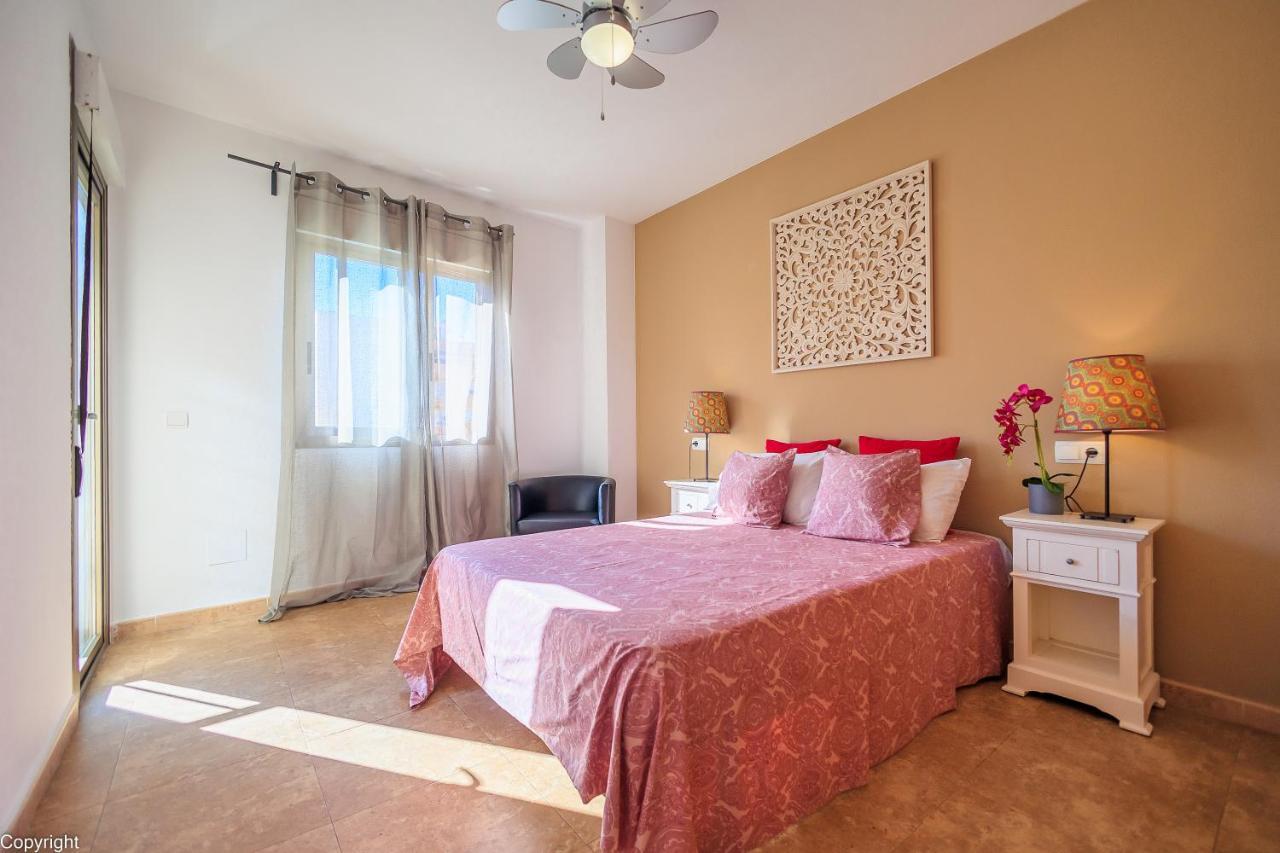 Apartamentos Madrid Torrevieja Ngoại thất bức ảnh