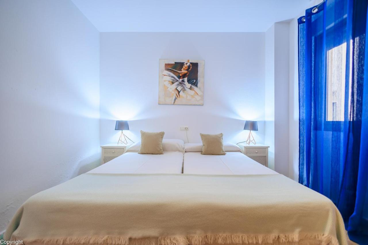 Apartamentos Madrid Torrevieja Ngoại thất bức ảnh
