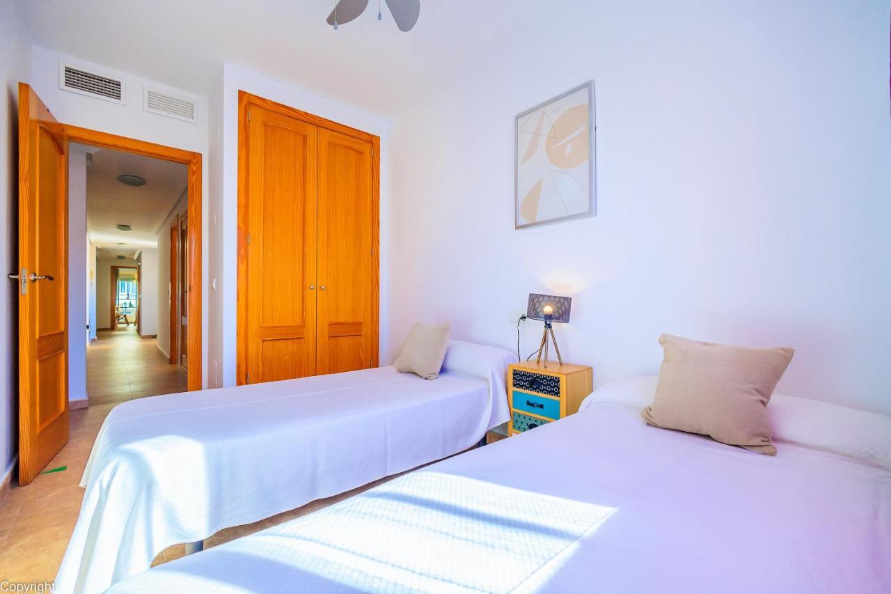 Apartamentos Madrid Torrevieja Ngoại thất bức ảnh