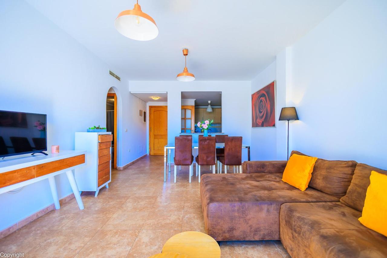 Apartamentos Madrid Torrevieja Ngoại thất bức ảnh