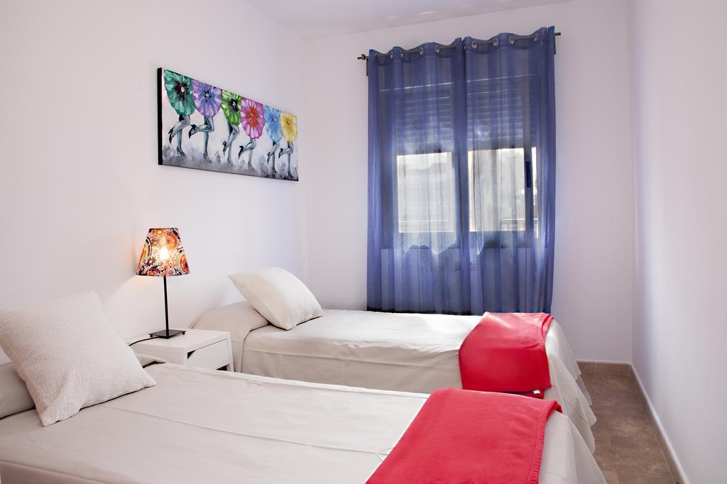 Apartamentos Madrid Torrevieja Ngoại thất bức ảnh